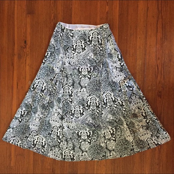 Silk paisley maxi skirt - Picture 3 of 4